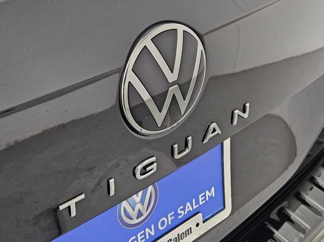 new 2024 Volkswagen Tiguan car, priced at $35,934