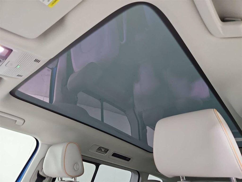 used 2025 Volkswagen ID. Buzz car, priced at $59,997