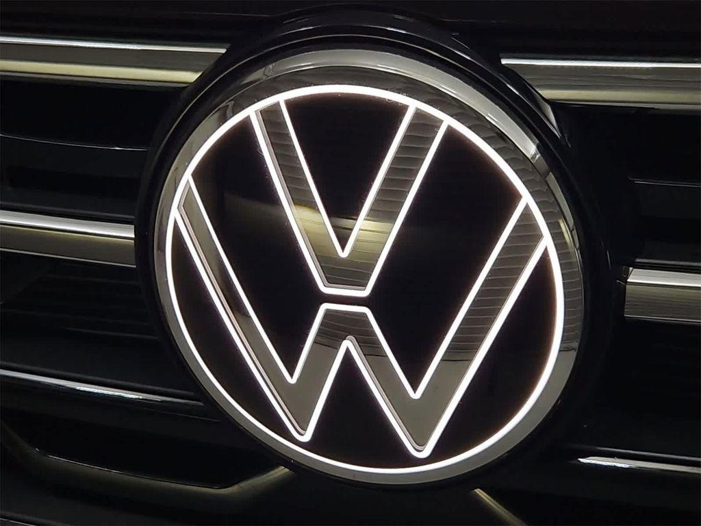 new 2025 Volkswagen Atlas car, priced at $49,809