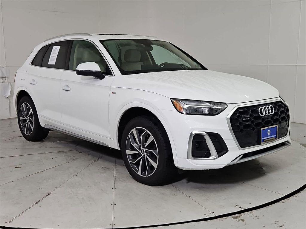 used 2022 Audi Q5 car, priced at $27,564