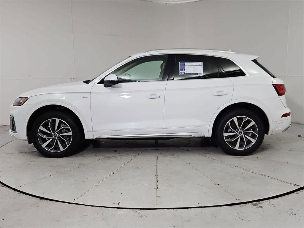 used 2022 Audi Q5 car, priced at $27,564