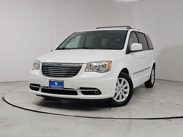 used 2014 Chrysler Town & Country car, priced at $9,252