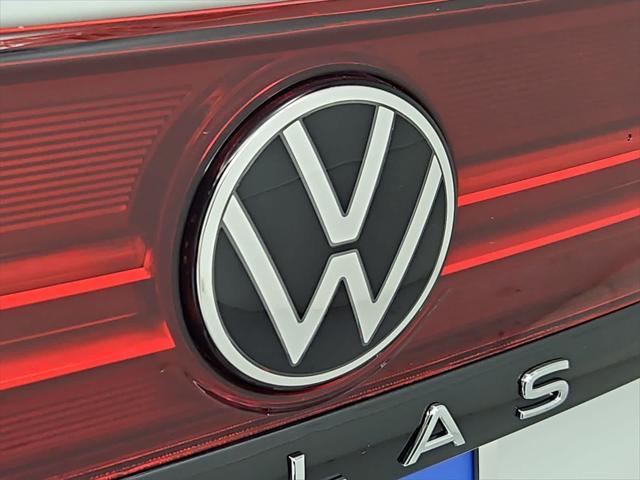 new 2025 Volkswagen Atlas car, priced at $50,204