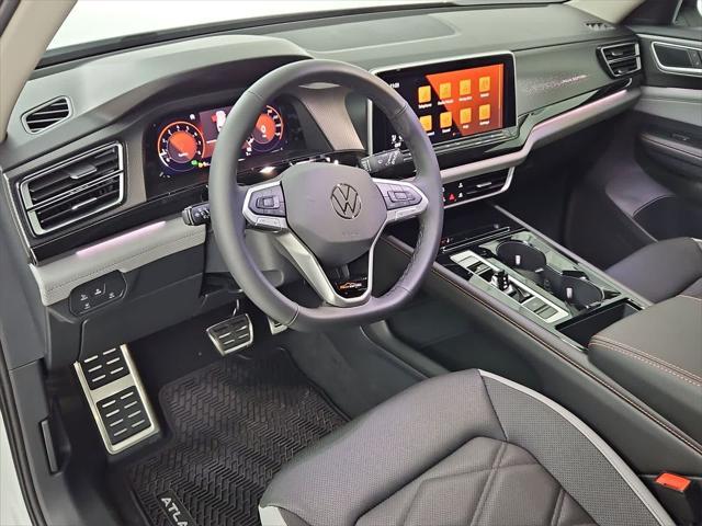 new 2025 Volkswagen Atlas car, priced at $50,204