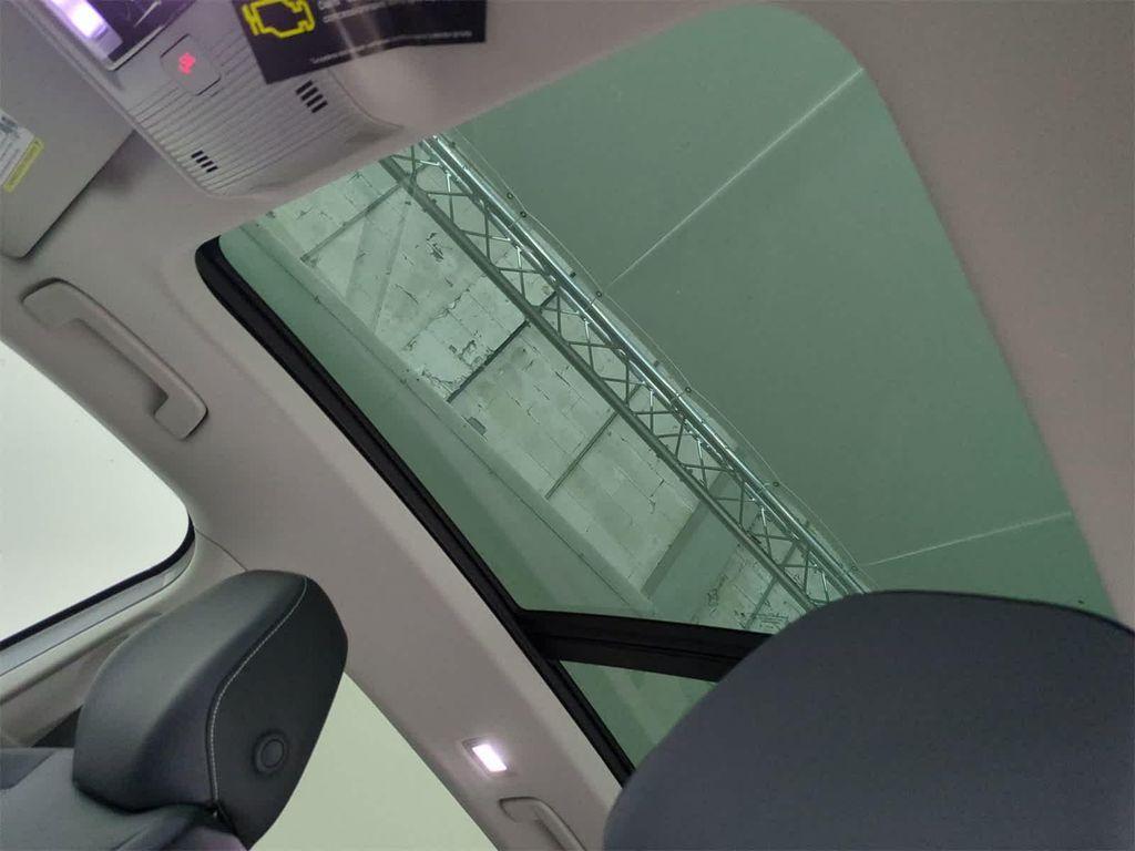 new 2025 Volkswagen Tiguan car, priced at $37,871