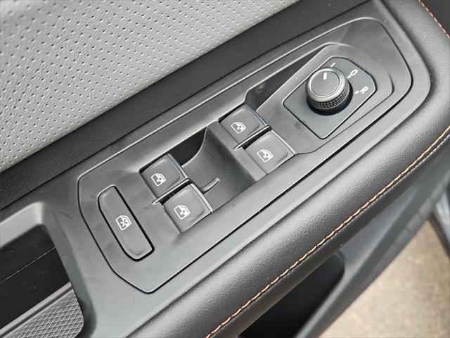 new 2025 Volkswagen Atlas car, priced at $50,214