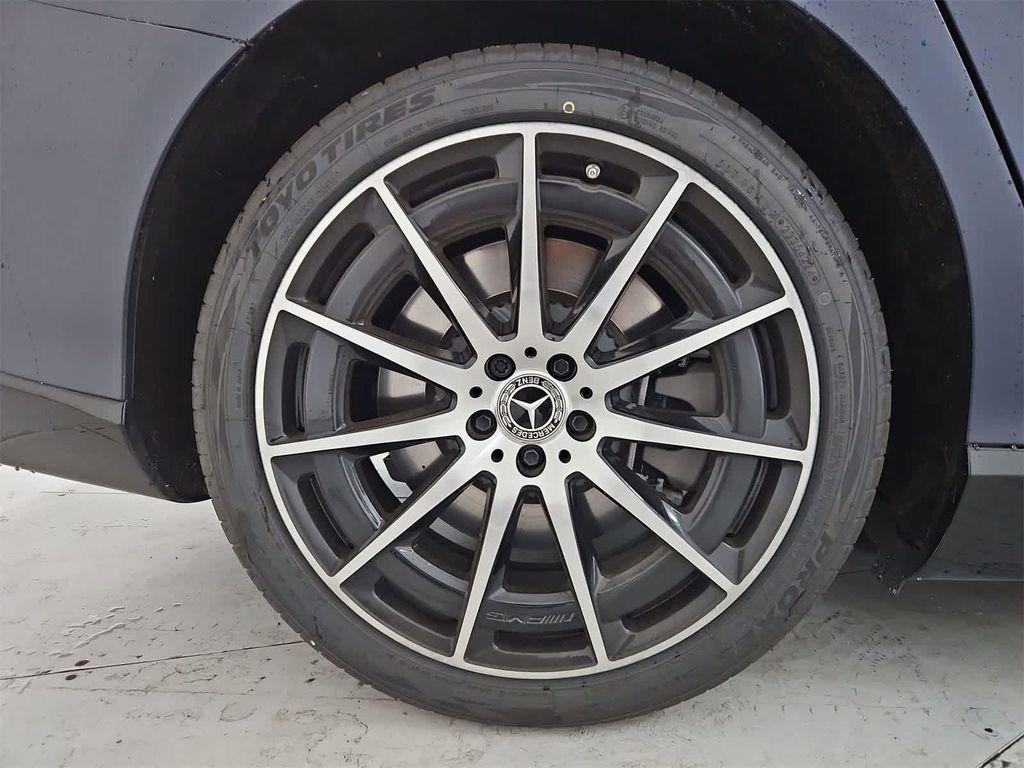 used 2022 Mercedes-Benz EQS 580 car, priced at $45,595