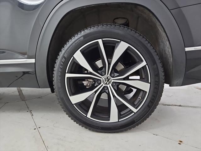 used 2024 Volkswagen Atlas car, priced at $44,615