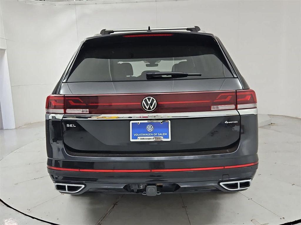 used 2024 Volkswagen Atlas car, priced at $42,862
