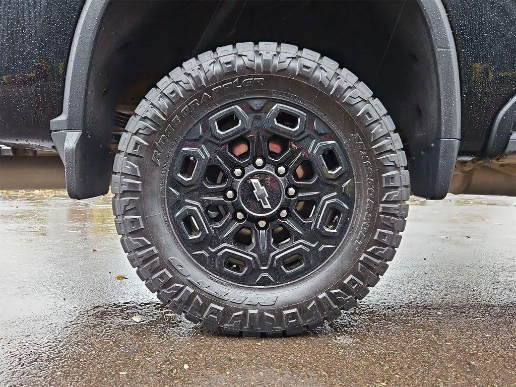 used 2024 Chevrolet Silverado 2500 car, priced at $72,610