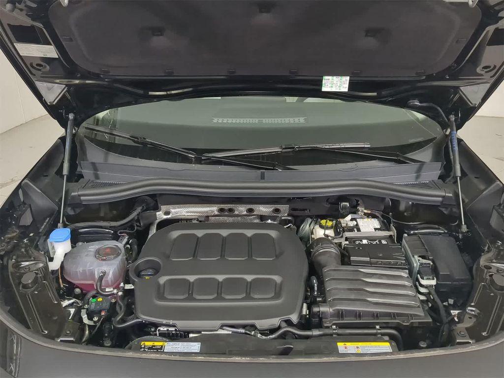 new 2025 Volkswagen Tiguan car, priced at $37,882