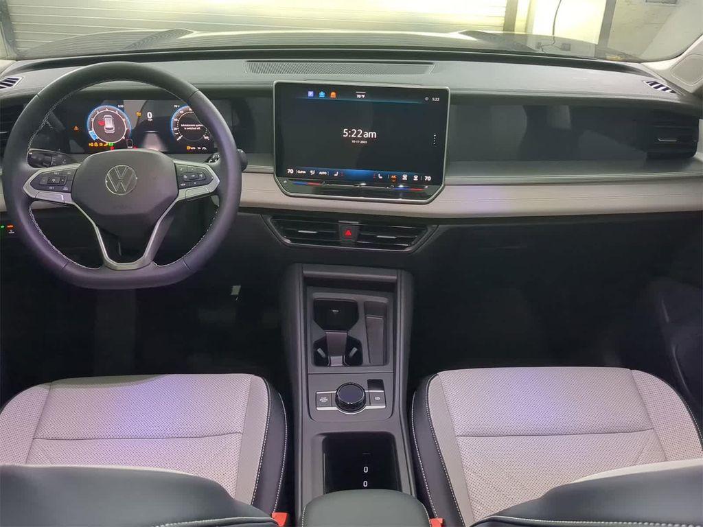 new 2025 Volkswagen Tiguan car, priced at $37,882