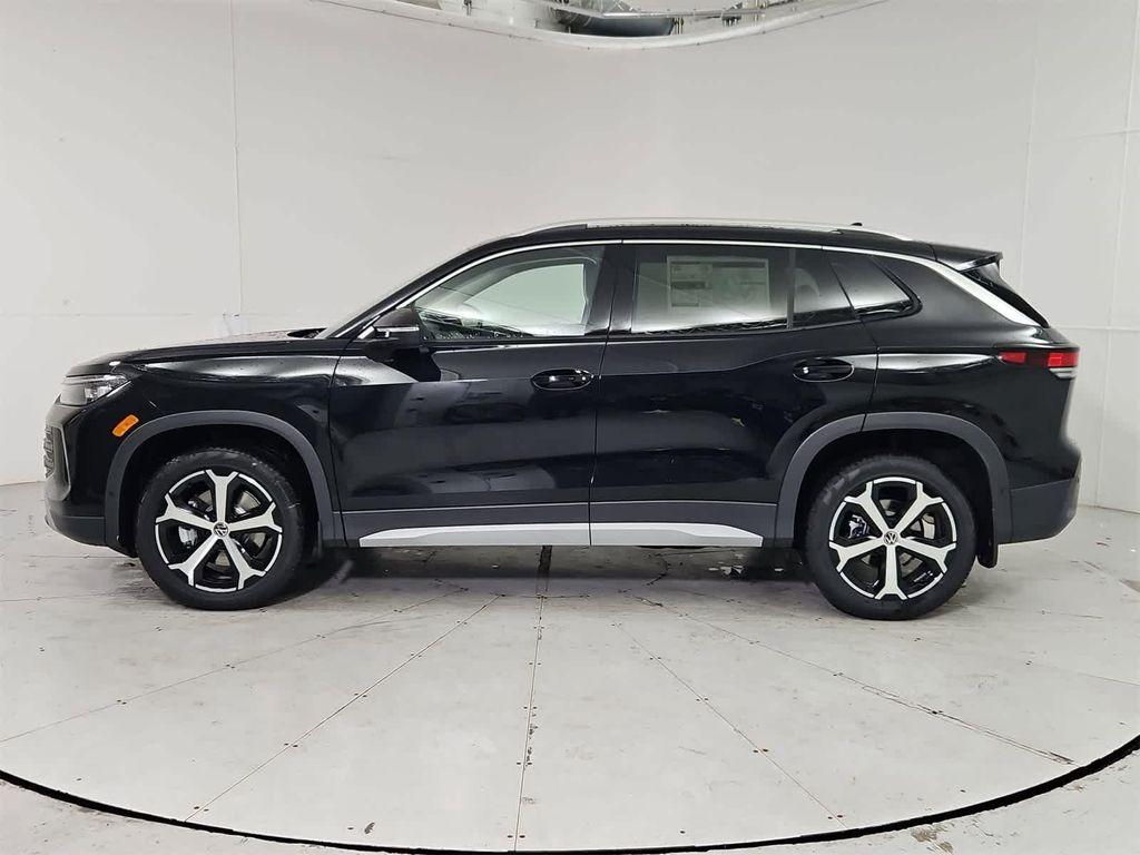 new 2025 Volkswagen Tiguan car, priced at $37,882