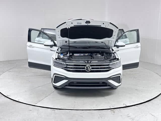 new 2024 Volkswagen Tiguan car, priced at $31,693