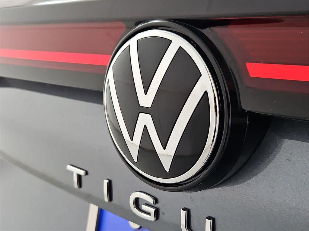 new 2025 Volkswagen Tiguan car, priced at $34,836