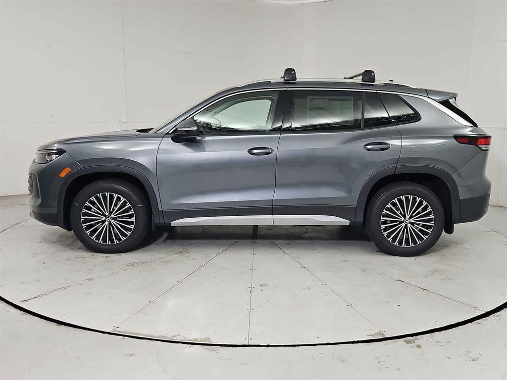 new 2025 Volkswagen Tiguan car, priced at $34,836