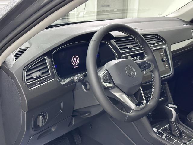 new 2024 Volkswagen Tiguan car, priced at $31,825