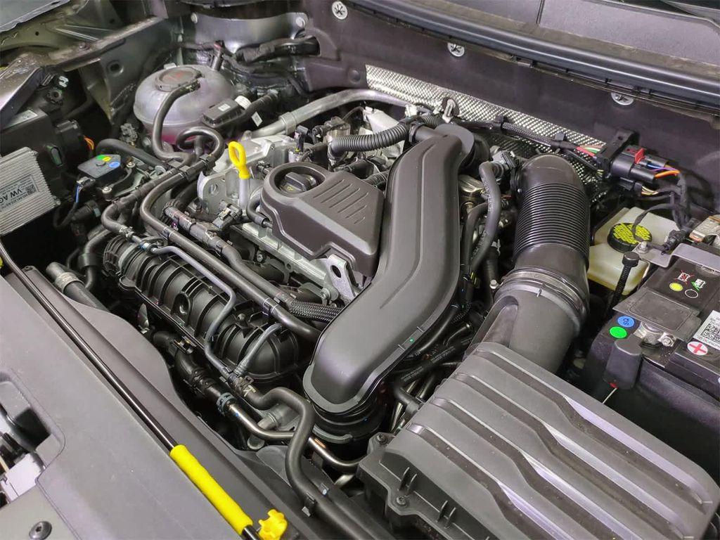 new 2025 Volkswagen Taos car, priced at $33,151