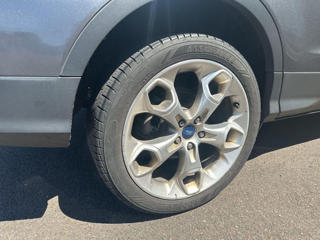 used 2013 Ford Escape car, priced at $7,400