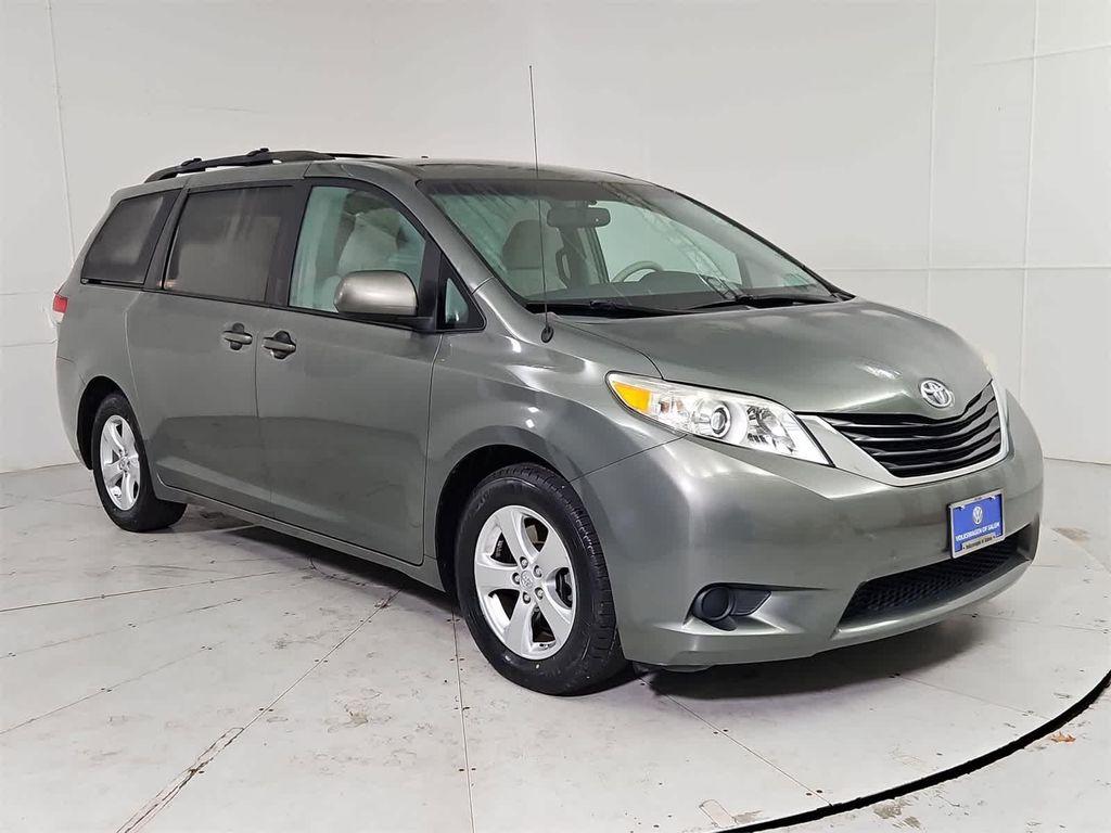 used 2014 Toyota Sienna car, priced at $17,553