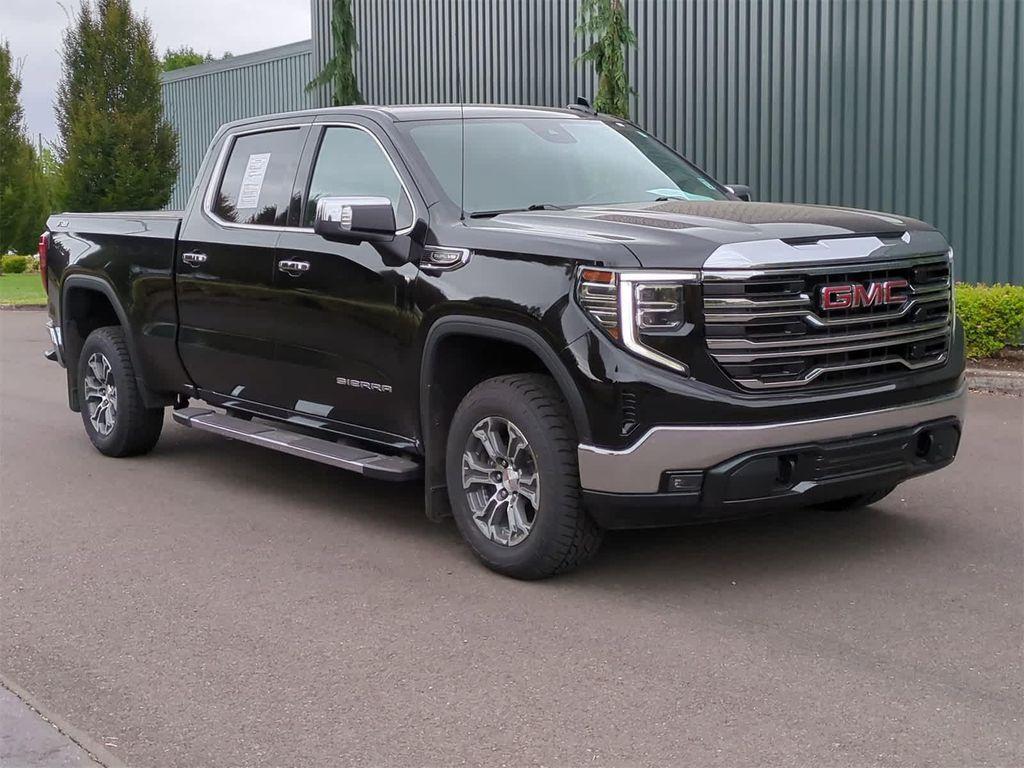used 2023 GMC Sierra 1500 car, priced at $42,215