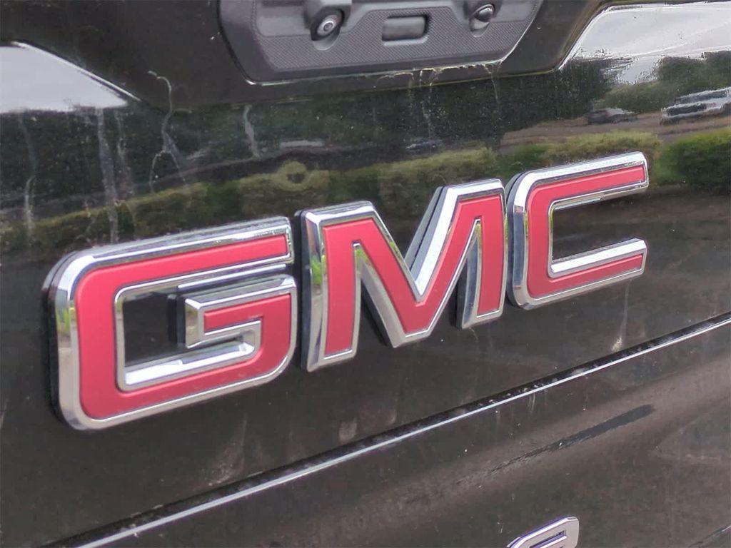 used 2023 GMC Sierra 1500 car, priced at $42,215