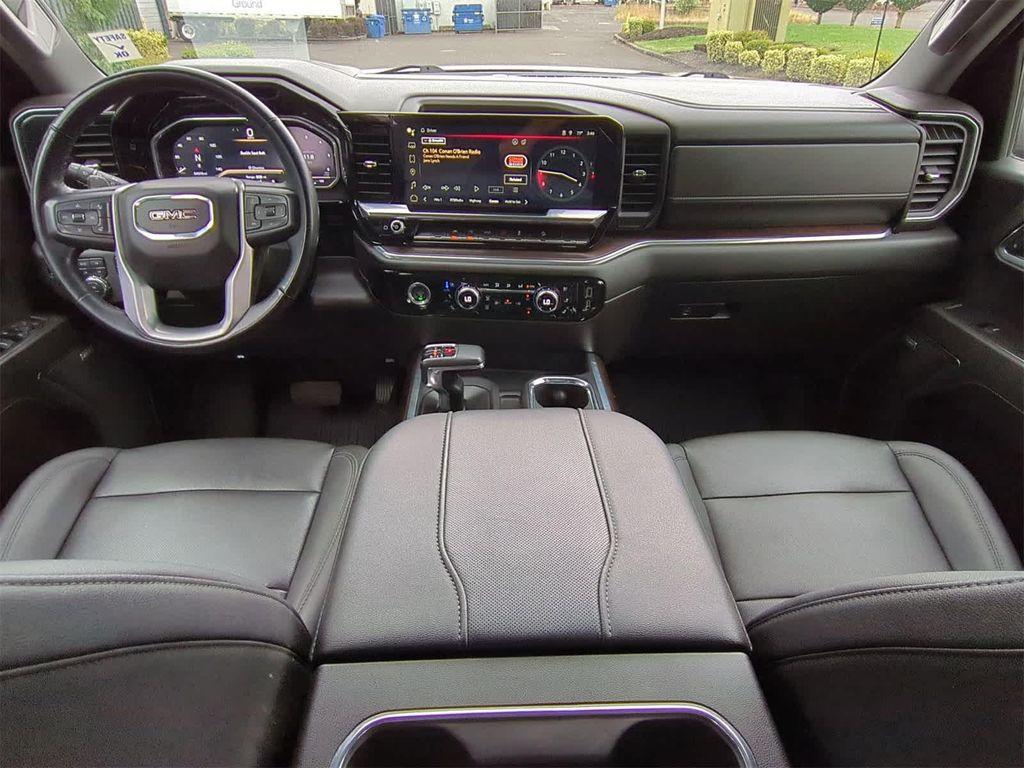 used 2023 GMC Sierra 1500 car, priced at $42,215