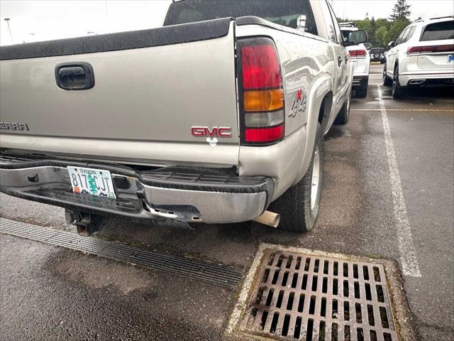 used 2006 GMC Sierra 1500 car, priced at $12,995