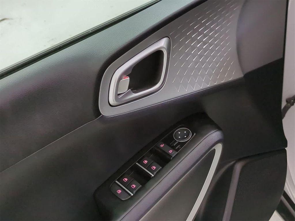 used 2021 Kia Soul car, priced at $14,135