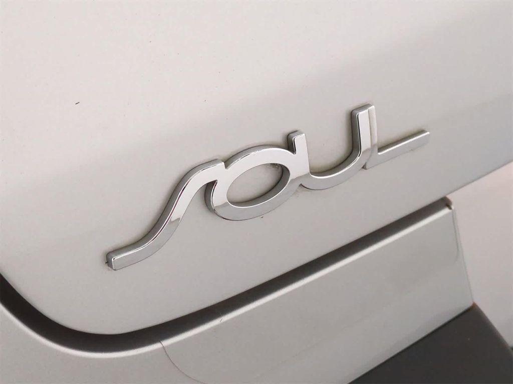 used 2021 Kia Soul car, priced at $14,135