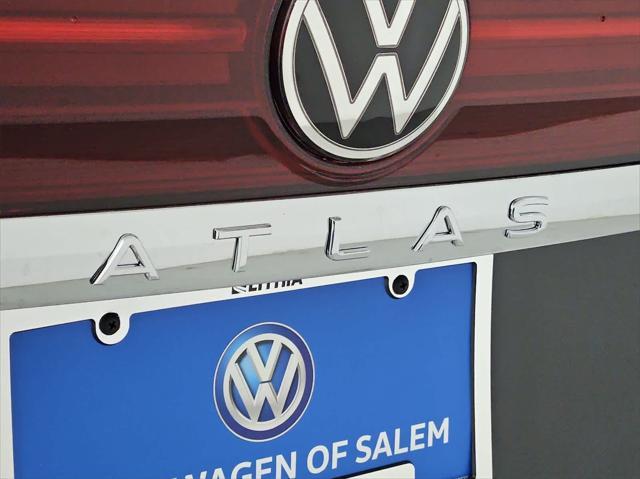 new 2025 Volkswagen Atlas car, priced at $56,539