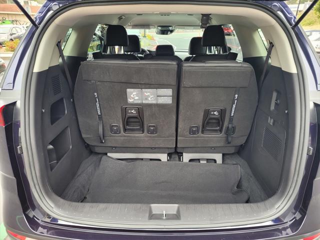 used 2023 Kia Carnival car, priced at $33,842