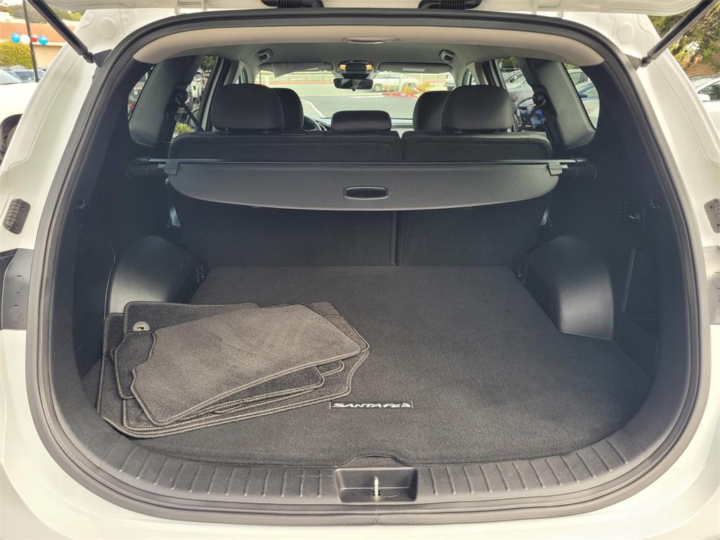 used 2022 Hyundai Santa Fe car, priced at $23,394