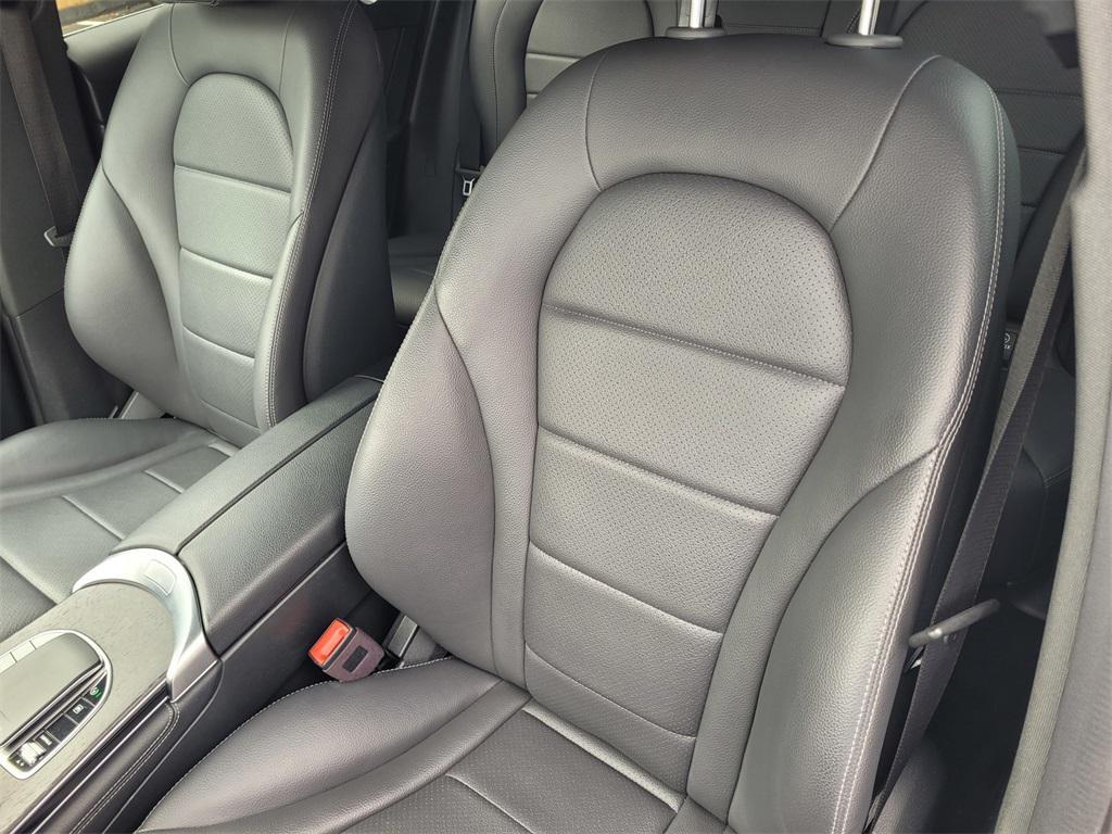 used 2020 Mercedes-Benz GLC 300 car, priced at $21,598