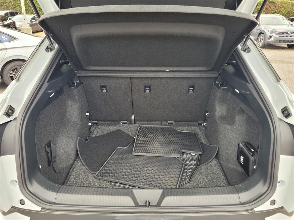 used 2021 Volkswagen ID.4 car, priced at $20,236