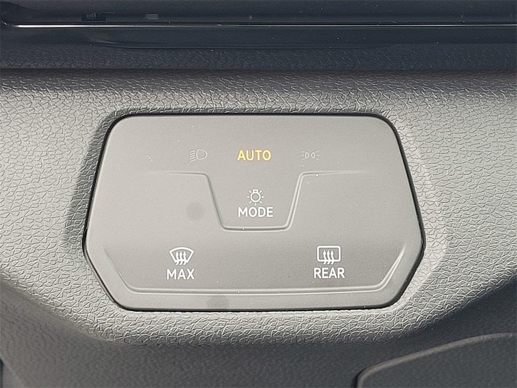 used 2021 Volkswagen ID.4 car, priced at $20,236
