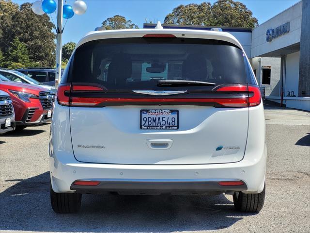 used 2021 Chrysler Pacifica Hybrid car, priced at $34,509