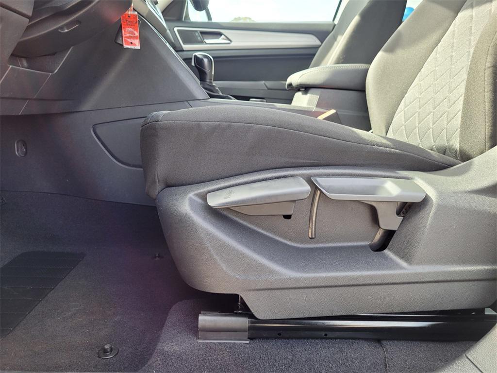 used 2020 Volkswagen Atlas car, priced at $23,312