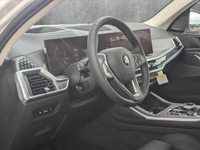 new 2025 BMW X7 car, priced at $90,235