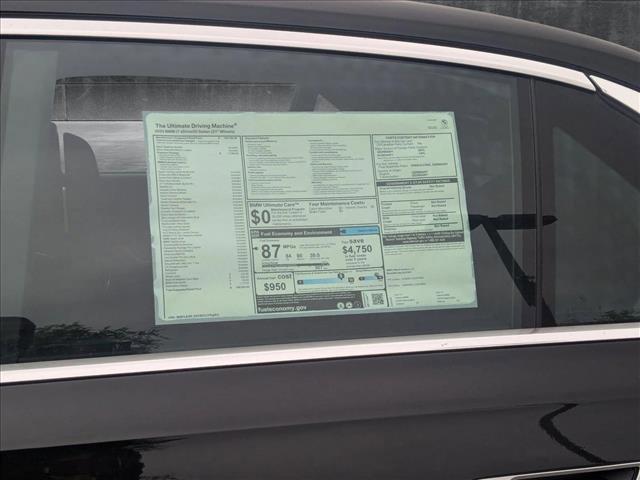 new 2025 BMW i7 car, priced at $109,025