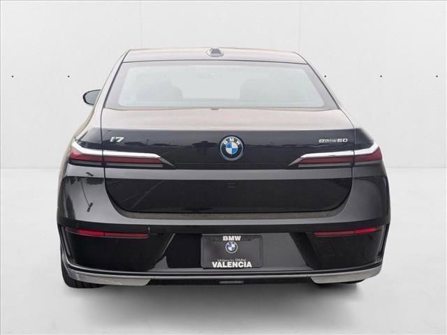 new 2025 BMW i7 car, priced at $109,025