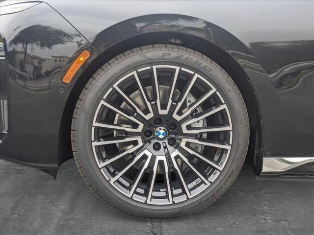 new 2025 BMW i7 car, priced at $109,025