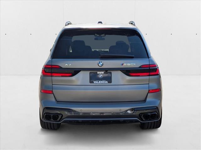new 2026 BMW X7 car, priced at $132,940