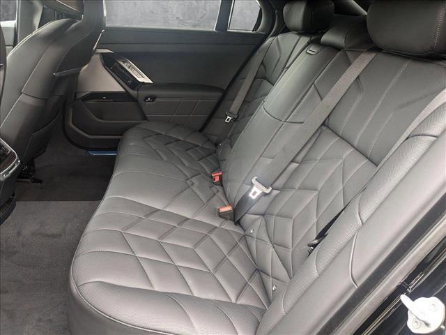 new 2025 BMW 760 car, priced at $134,270