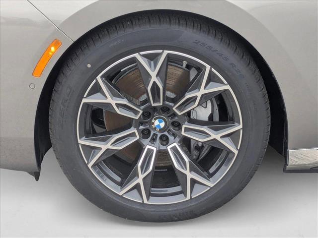 new 2025 BMW i7 car, priced at $111,325