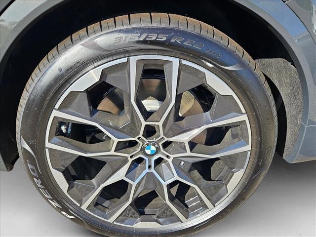 new 2026 BMW X7 car, priced at $131,740