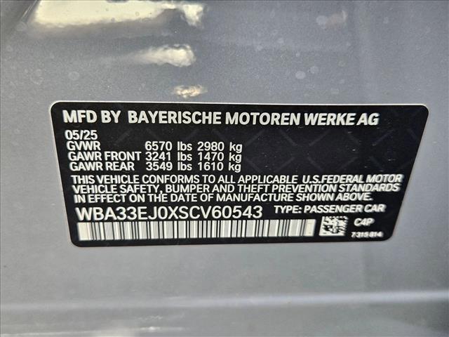 new 2025 BMW 760 car, priced at $130,690