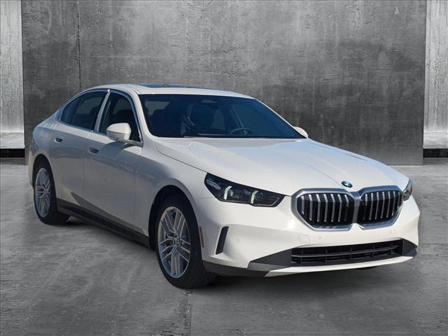 new 2025 BMW 540 car, priced at $69,325