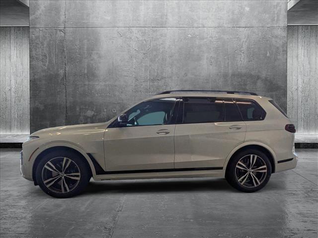 new 2025 BMW X7 car, priced at $115,070
