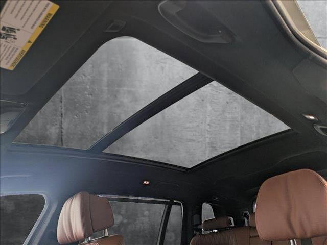 new 2025 BMW X7 car, priced at $115,070